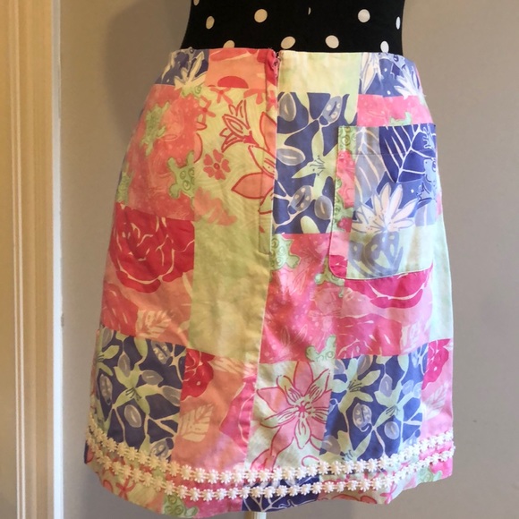 Lilly Pulitzer print skirt - Picture 2 of 3